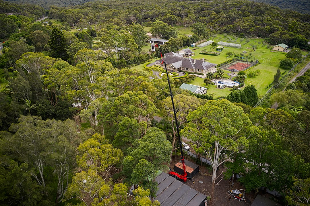 The Monitor 43T Spider Lift: An In-Depth Look at Its Capabilities and Use Cases