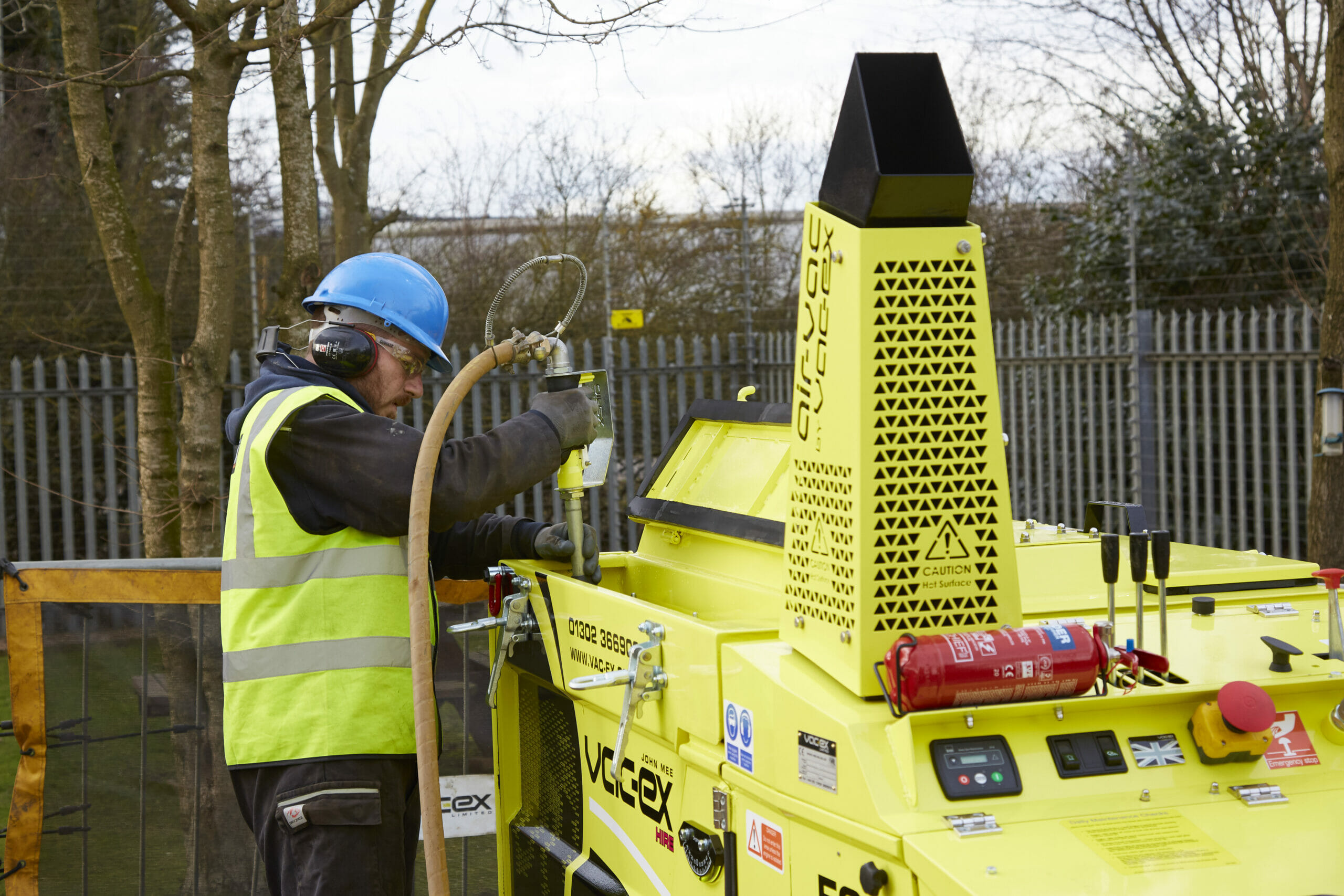 VAC-EX AIR-VAC Tracked Vacuum Excavator — Monitor