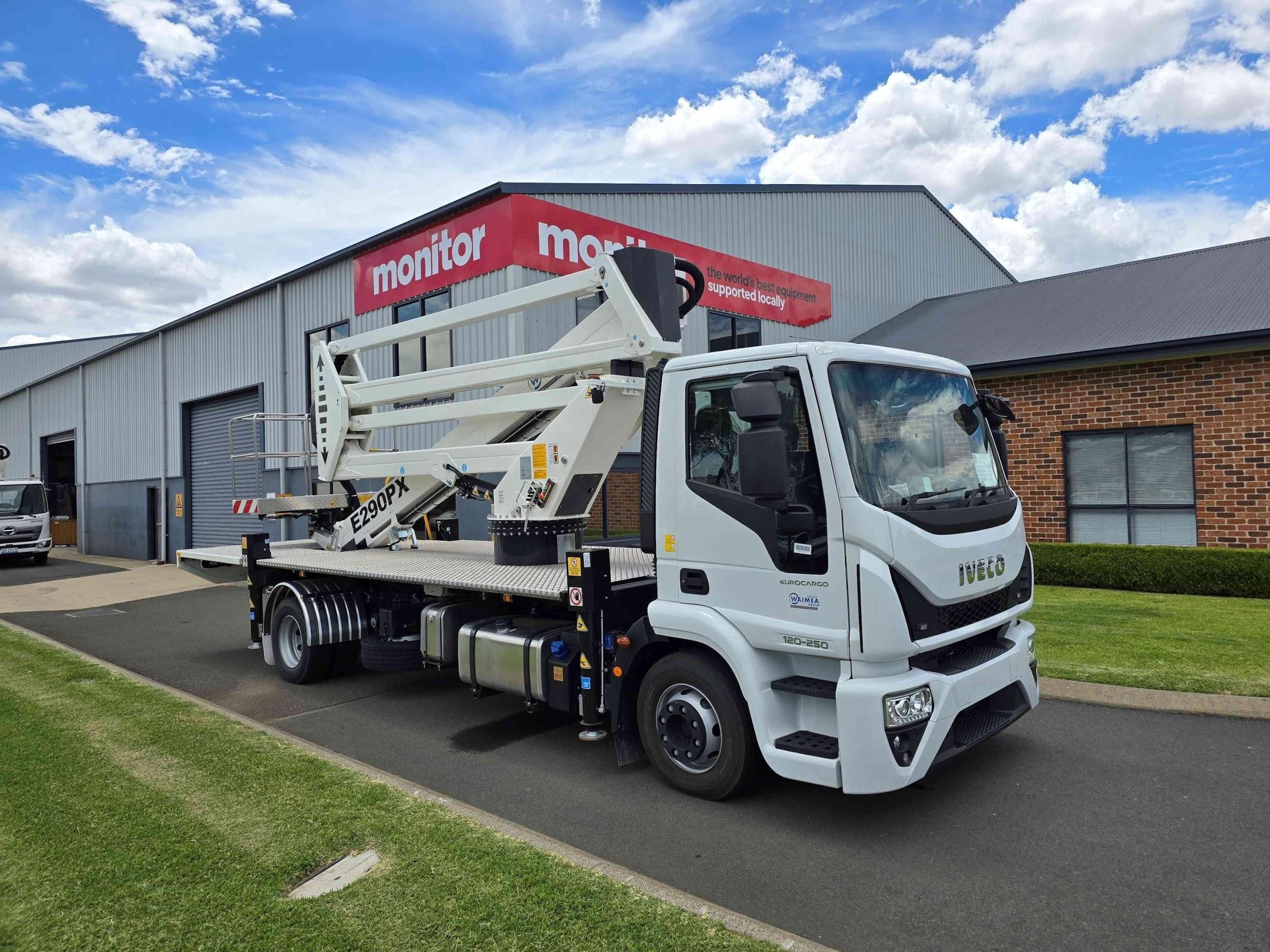 Spider Lifts vs Truck Mounted EWPs: Which Suits Your Worksite?