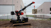 t-crane 1060 moving concrete blocks